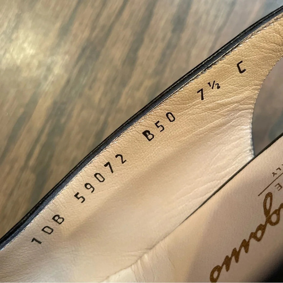 FERRAGAMO Gancini square-toe slingback black Leather pumps 7.5 C - Picture 3 of 14